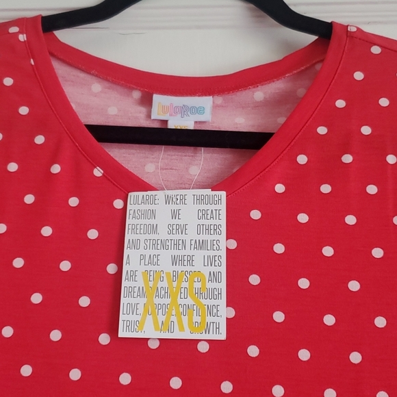 NWT Lularoe Elizabeth tunic - Picture 3 of 6